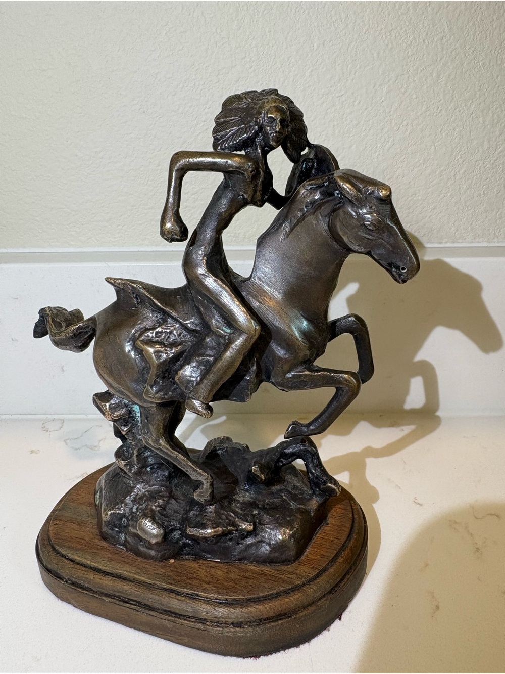 Rare design: Remington replica,bronze Native American warrior chief on horse.